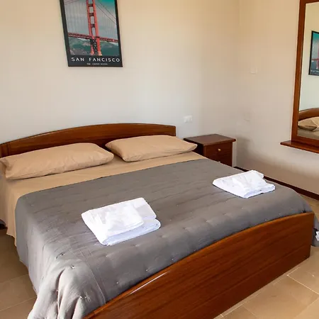 Il Rifugio Del Principe Lodge Gesualdo